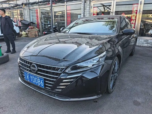 Nissan Teana 2023