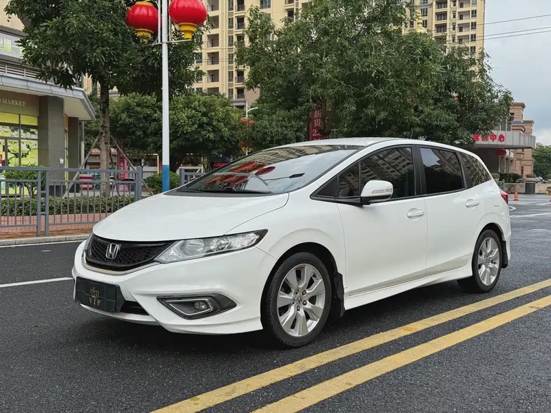 Honda Jade