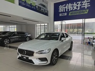 Volvo S60 2025