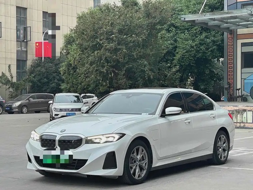 BMW i3 2023