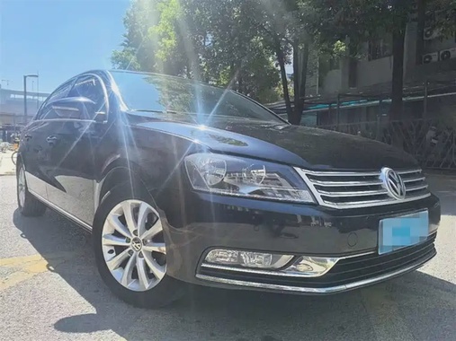 Volkswagen Magotan 2013