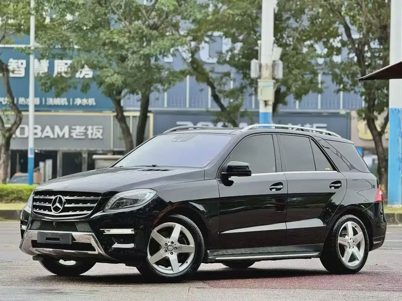 Mercedes-Benz M-Class