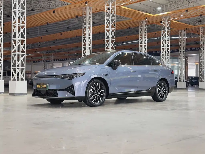 XPeng P5