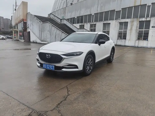 Mazda CX-4 2023