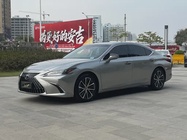Lexus ES 2022