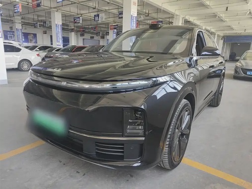 Li Auto L7 2025