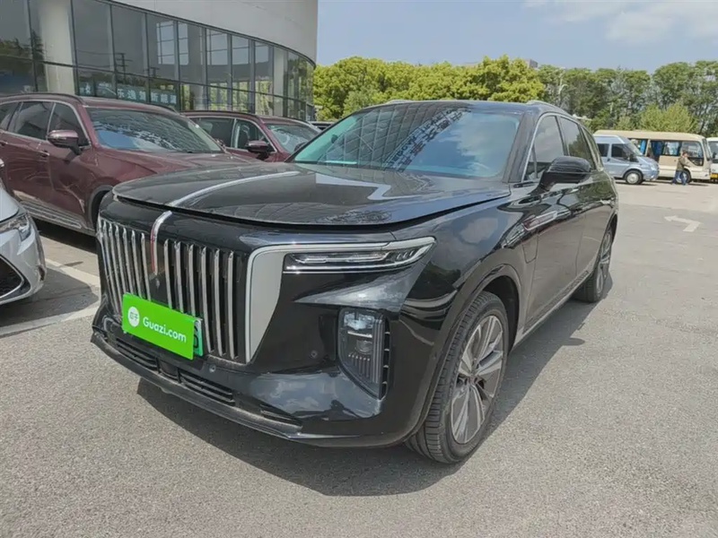 Hongqi E-HS9