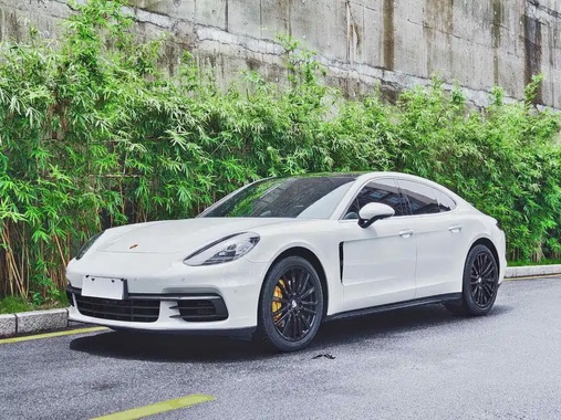 Porsche Panamera 2019