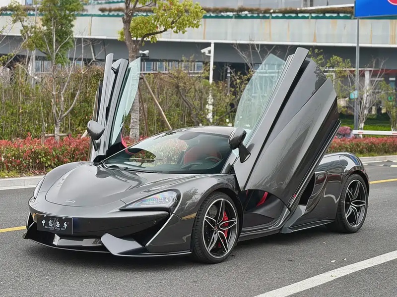 McLaren 570