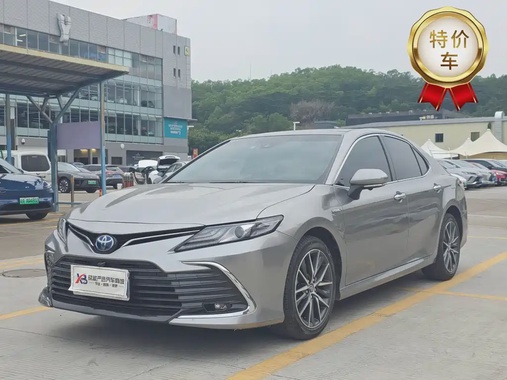 Toyota Camry 2022