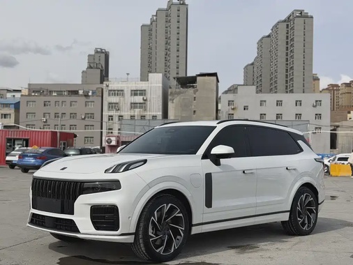 Lynk & Co 09 2022