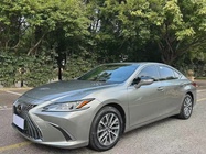 Lexus ES 2022