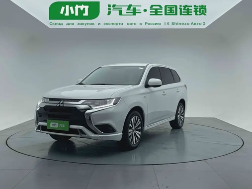 Mitsubishi Outlander 2023