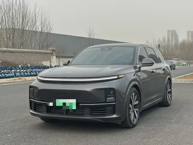Li Auto L7