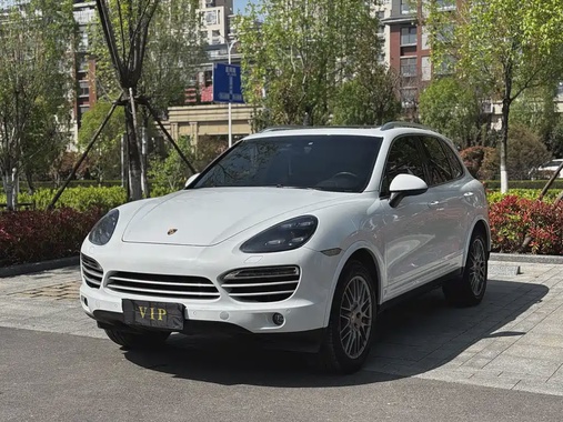 Porsche Cayenne 2014
