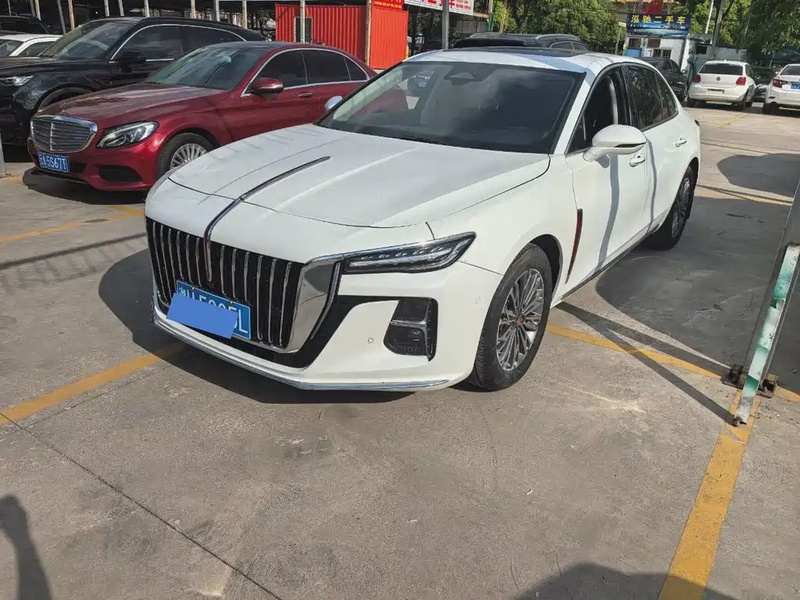 Hongqi H5