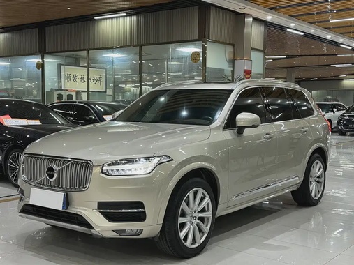 Volvo XC90 2019