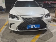 Lexus ES 2023