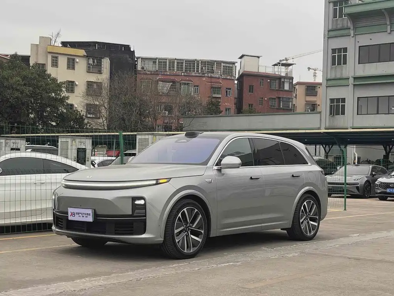 Li Auto L7