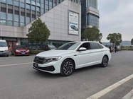 Volkswagen Sagitar 2025