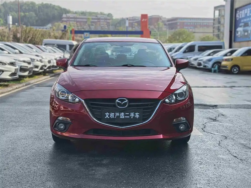 Mazda 3