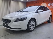 Volvo V40 2015