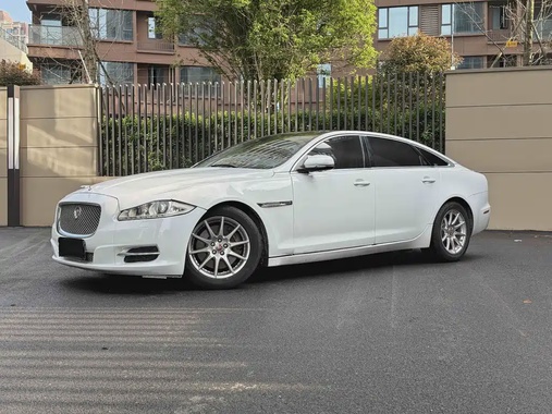 Jaguar XJ 2014