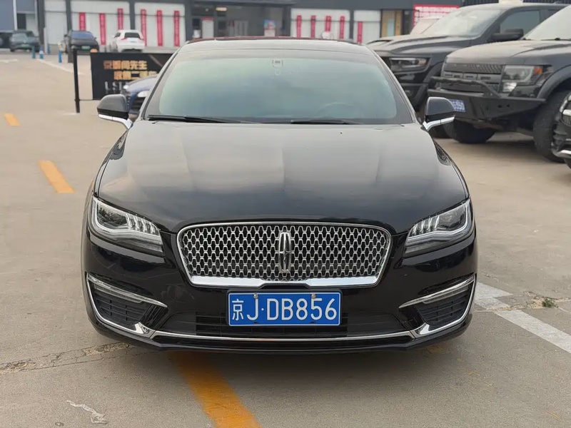 Lincoln MKZ