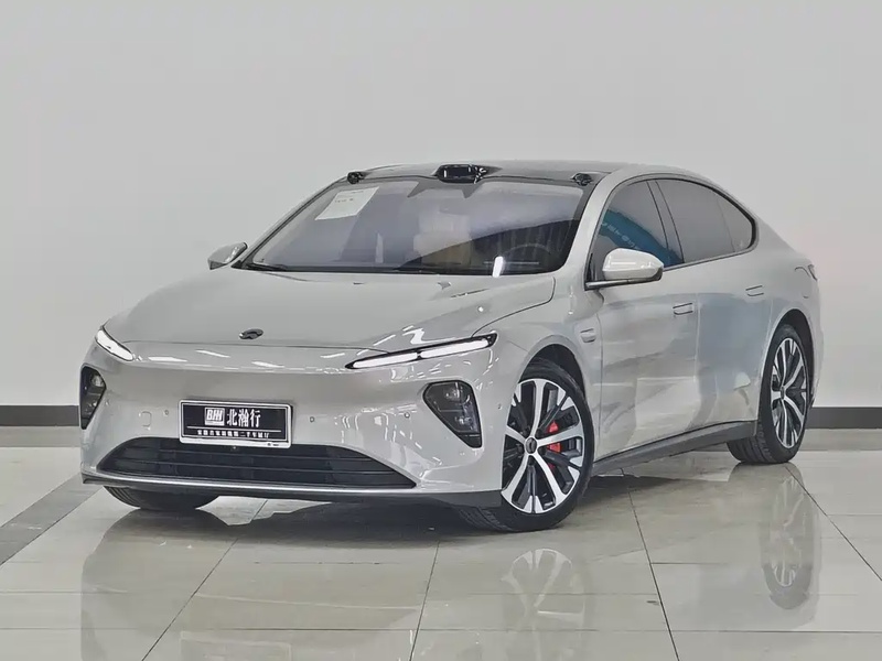 NIO ET7