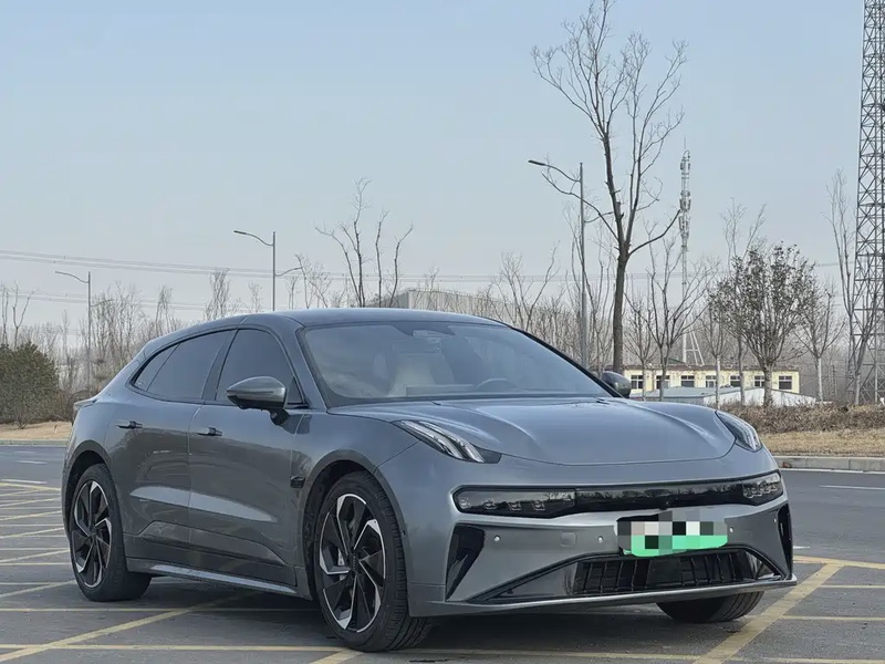 Zeekr 001