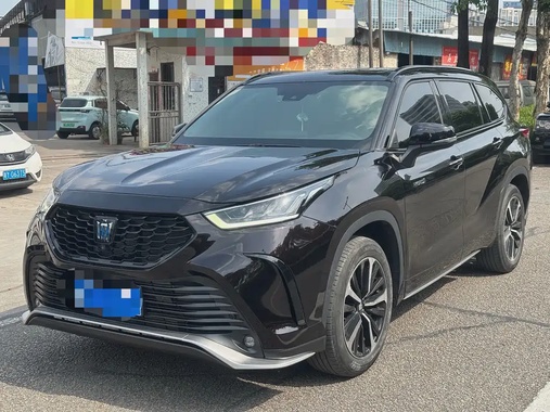 Toyota Crown Kluger 2021