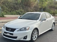 Lexus IS 2010