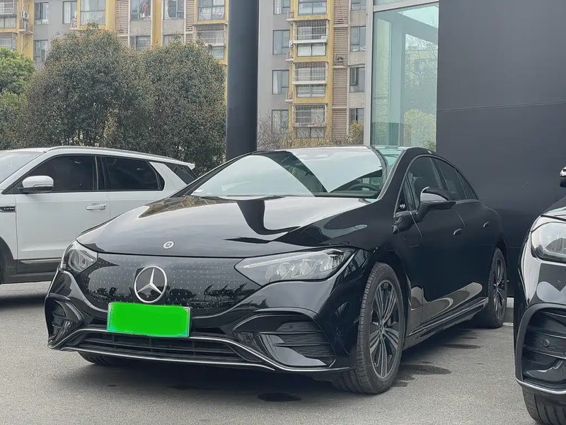 Mercedes-Benz EQE