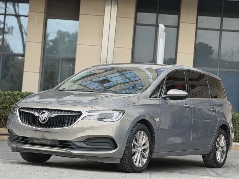 Buick GL6