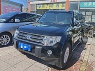 Mitsubishi Pajero 2011