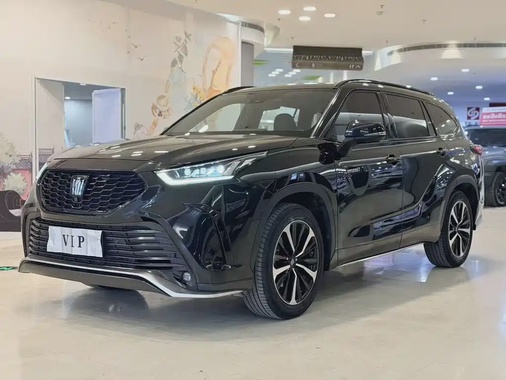 Toyota Crown Kluger 2023