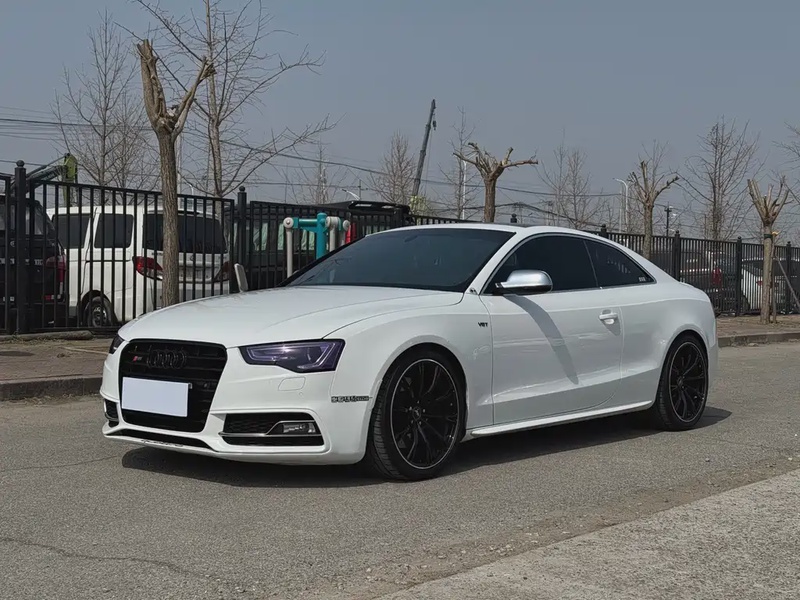Audi S5