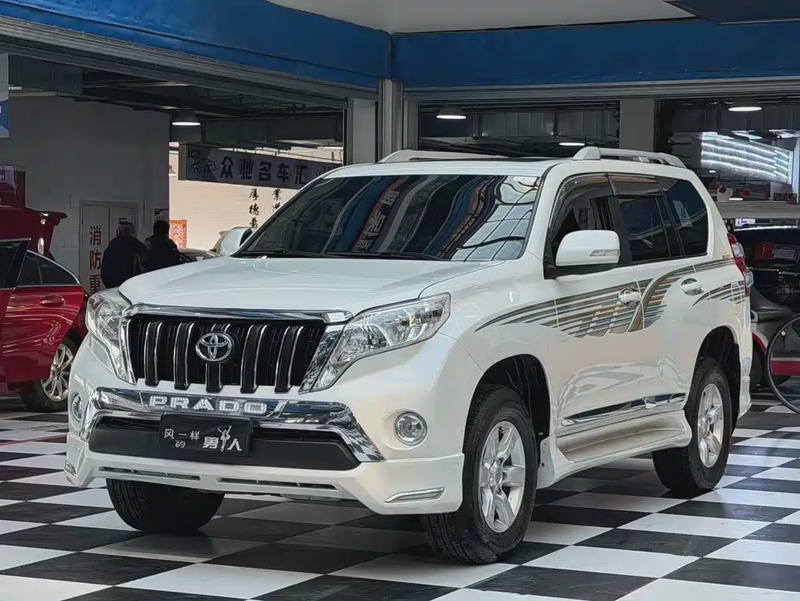 Toyota Prado
