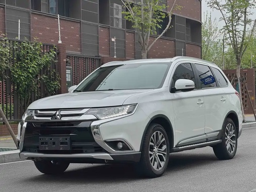 Mitsubishi Outlander 2018
