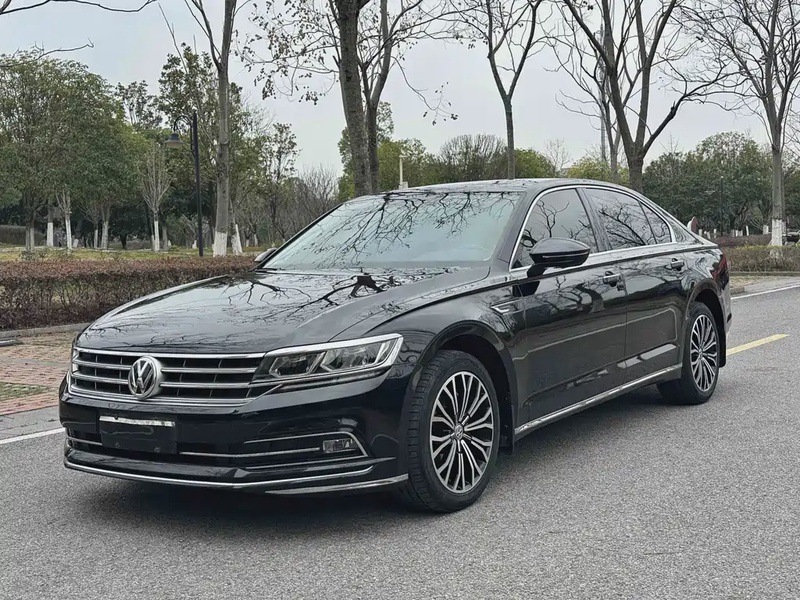 Volkswagen Phideon