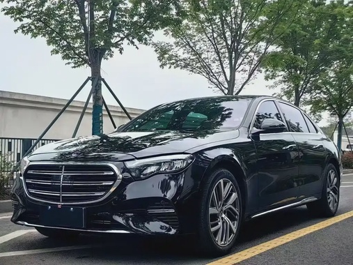 Mercedes-Benz E-Class 2024