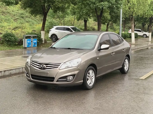Hyundai Elantra 2015