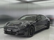 Porsche Panamera 2018