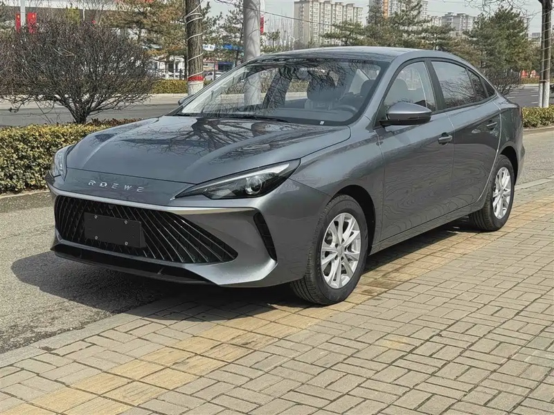 Roewe i5