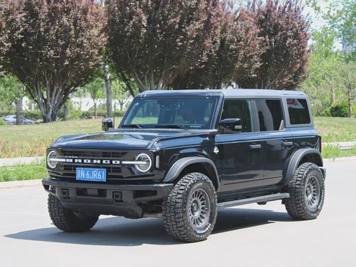 Ford Bronco 2024