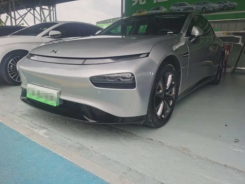 XPeng P7