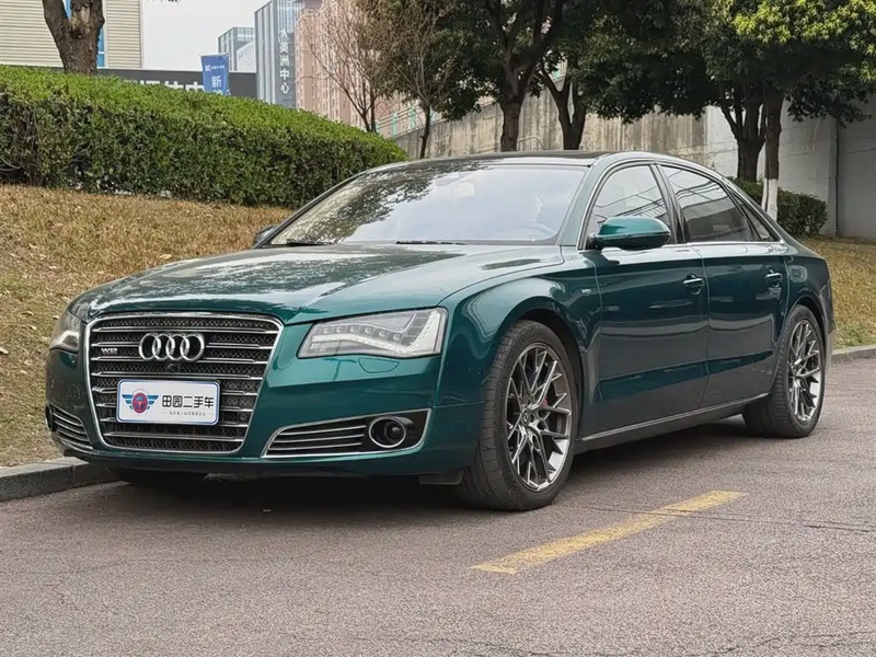 Audi A8