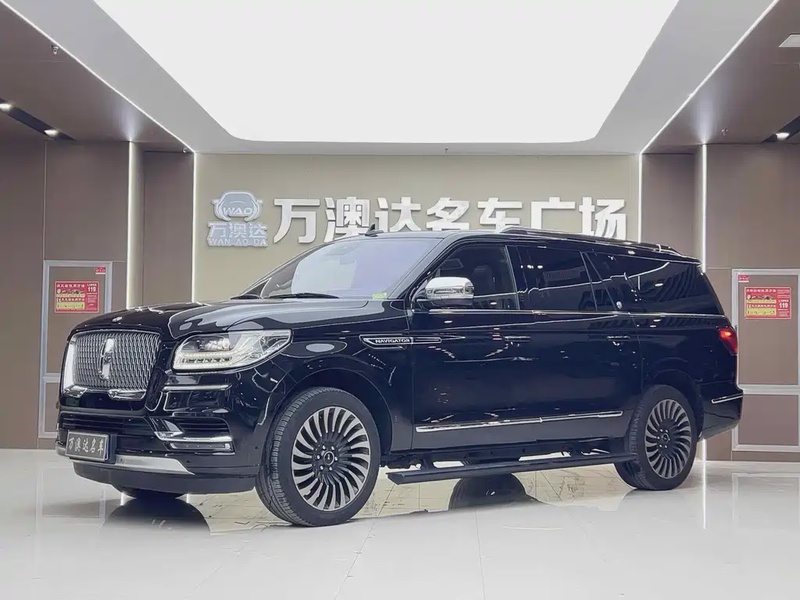 Lincoln Navigator