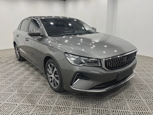 Geely Emgrand 2023