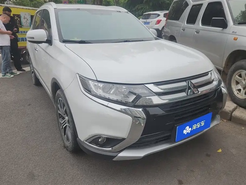 Mitsubishi Outlander 2018